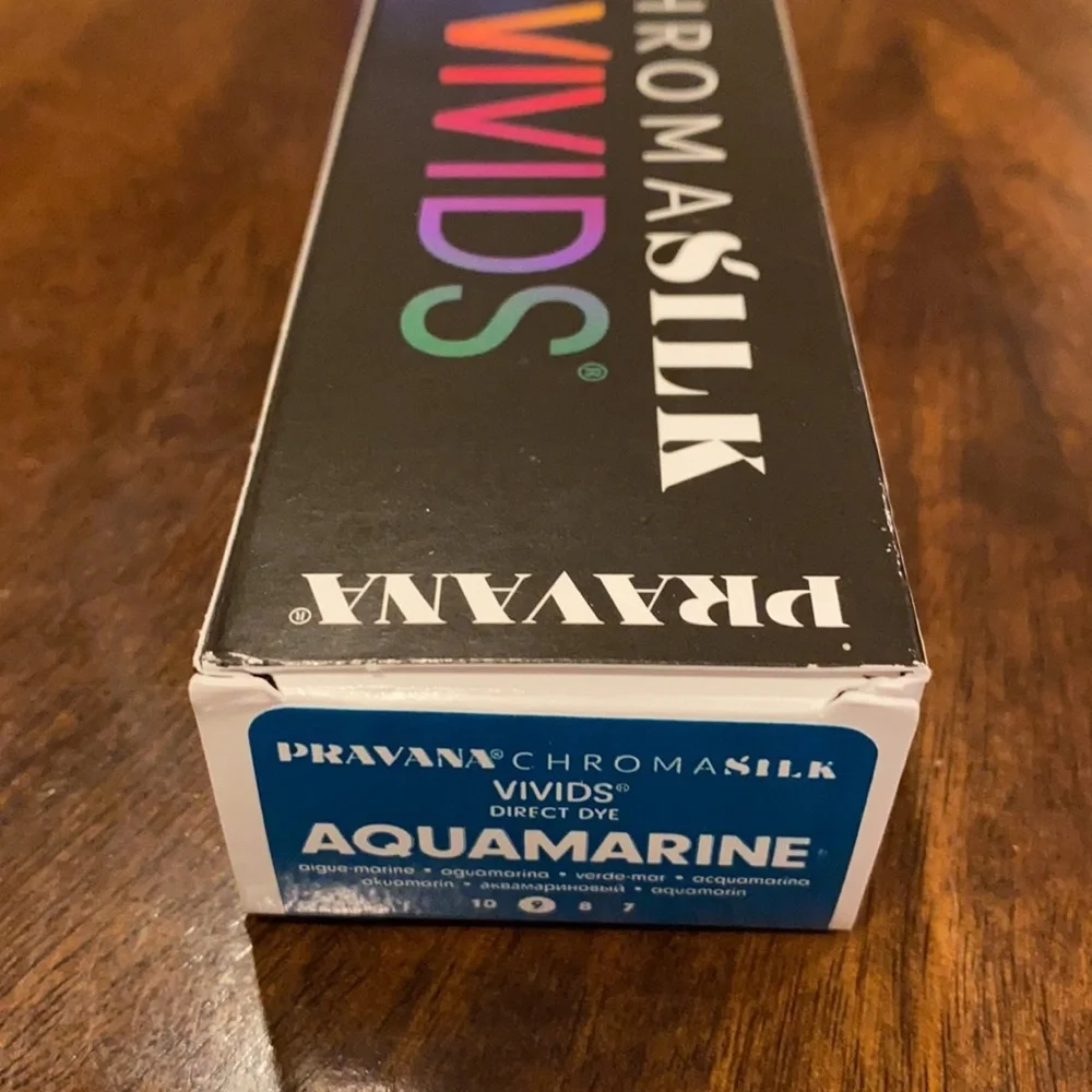 Pravana Chromasilk Vivids 3 oz Aquamarine